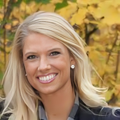 Rachel Glandorf McCoy is the eldest children of Steve and Lissa Glandorf.